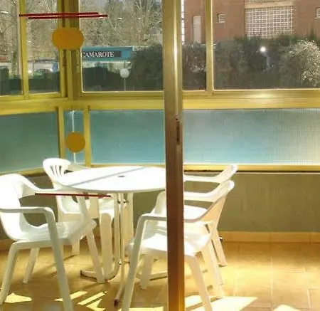 Hotel Torre Gerona 2*