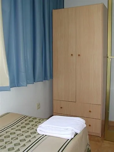 Torre Gerona 2*