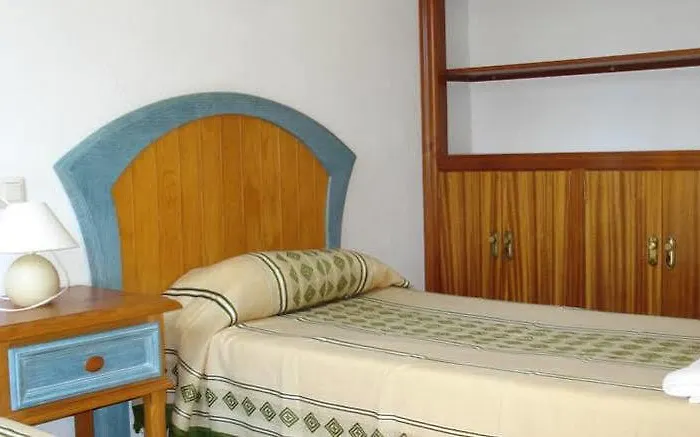 Torre Gerona Hotel